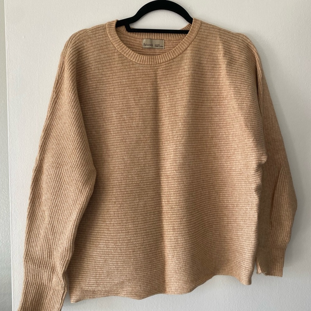 Stitch & Feather - Becool - Camel Ribbed Sweater